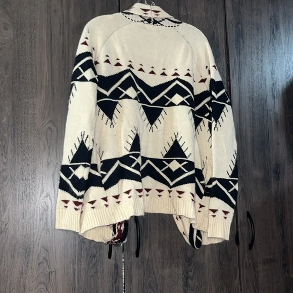 Vici open face sweater Size XS - Picture 3 of 3